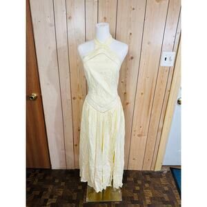 Beautiful Anthropologie Yellow Daisy Print Drop Waist Halter Maxi SunDress Lace